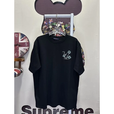 LOUIS VUITTON L26613 Short Sleeve T-Shirt Style 2 01