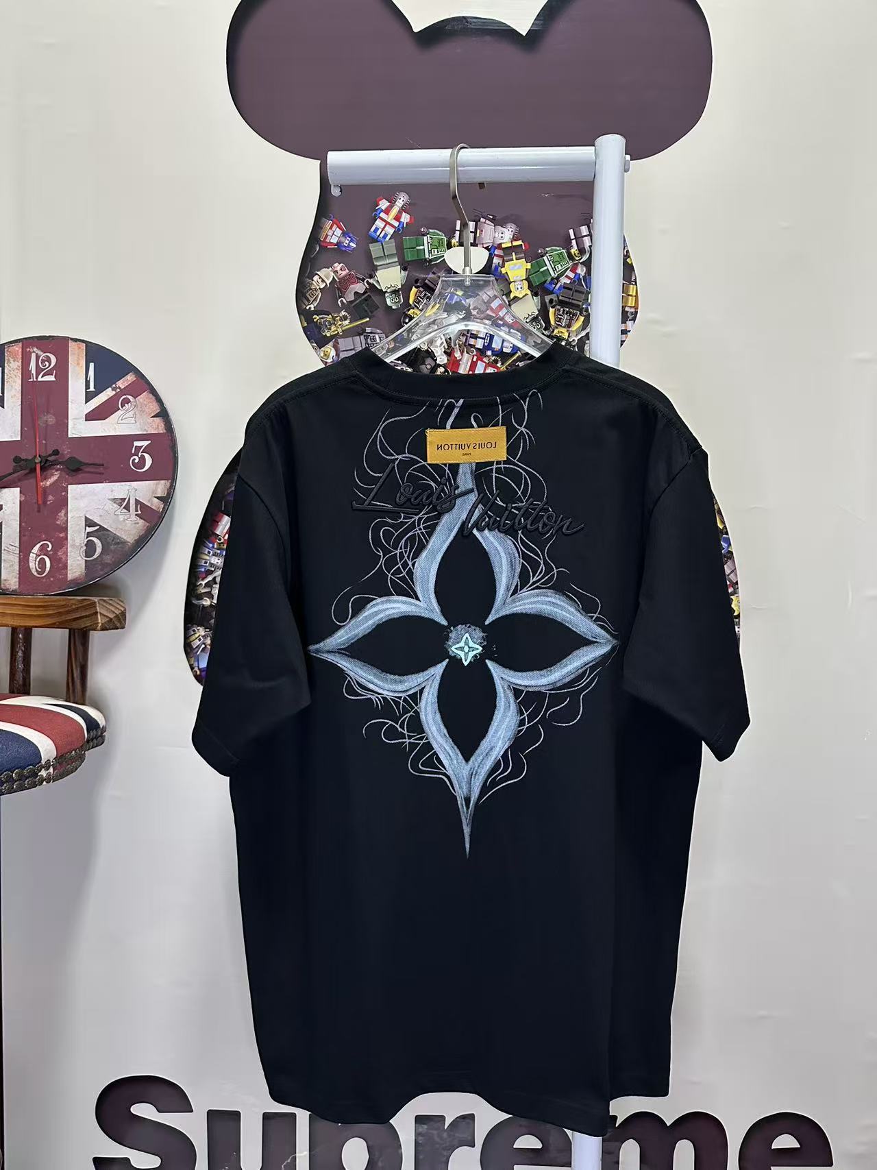 LOUIS VUITTON L26613 Short Sleeve T-Shirt Style 2