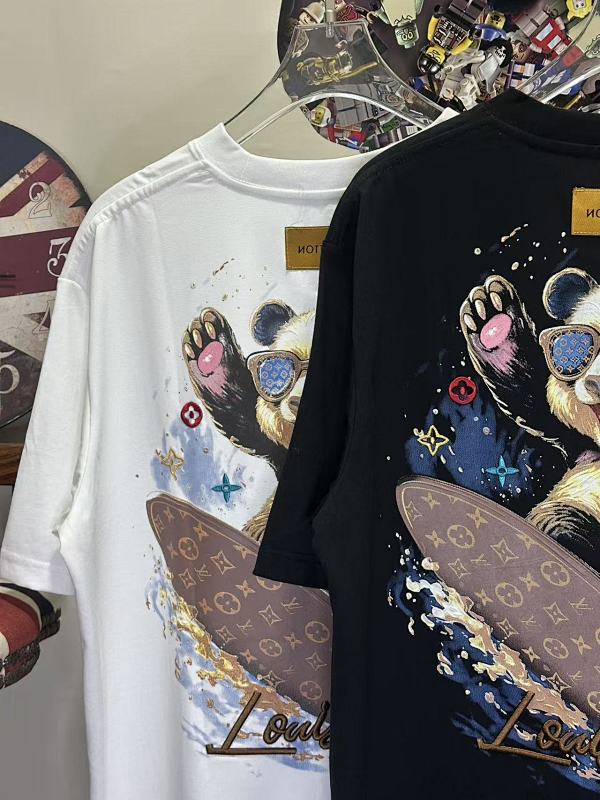 LOUIS VUITTON L26622 Short Sleeve T-Shirt Style 1