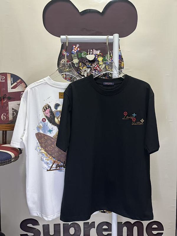 LOUIS VUITTON L26622 Short Sleeve T-Shirt Style 1