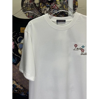 LOUIS VUITTON L26622 Short Sleeve T-Shirt Style 2 02