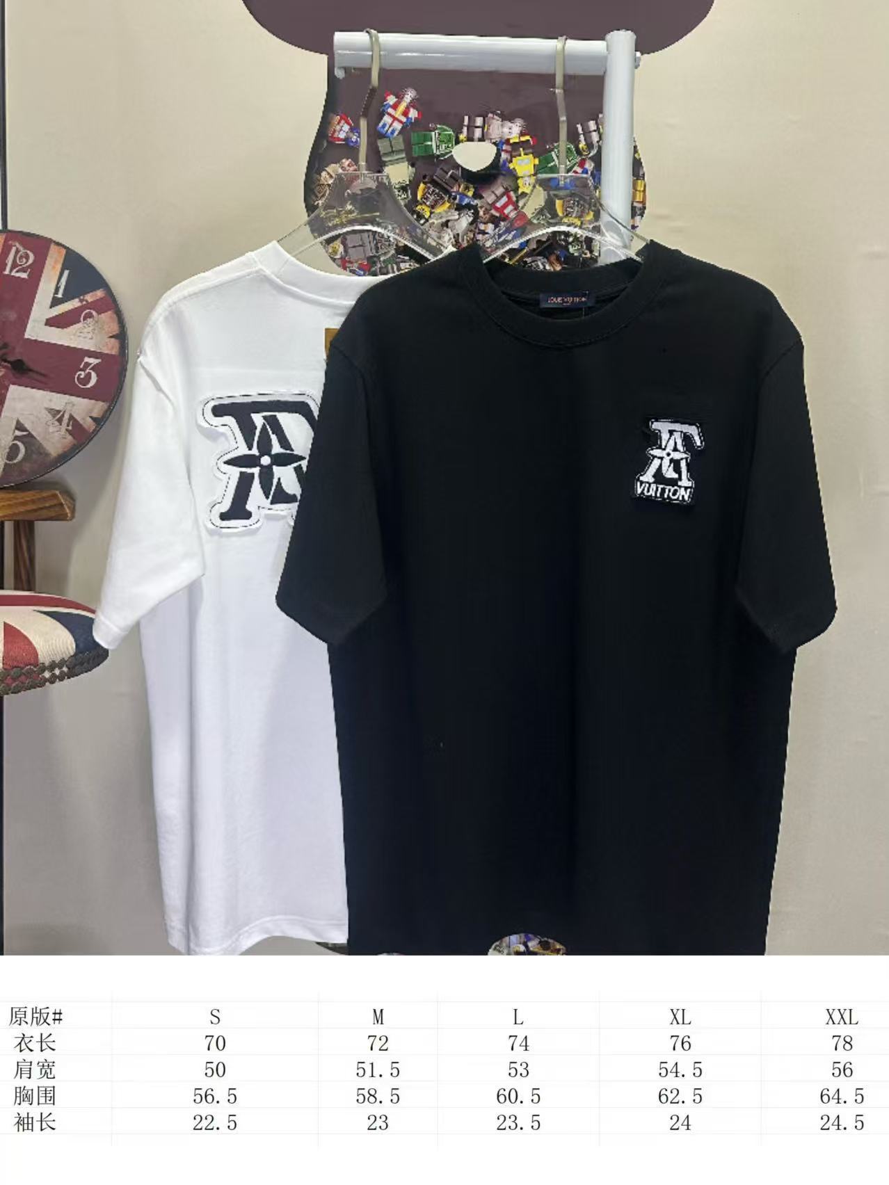 LOUIS VUITTON L26705 Short Sleeve T-Shirt Style 2