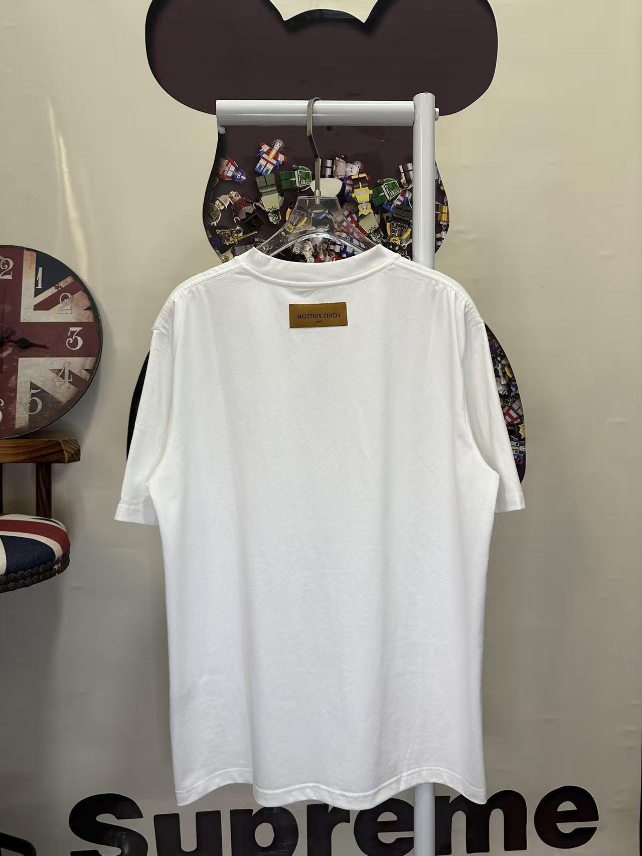 LOUIS VUITTON L26716 Short Sleeve T-Shirt Style 2