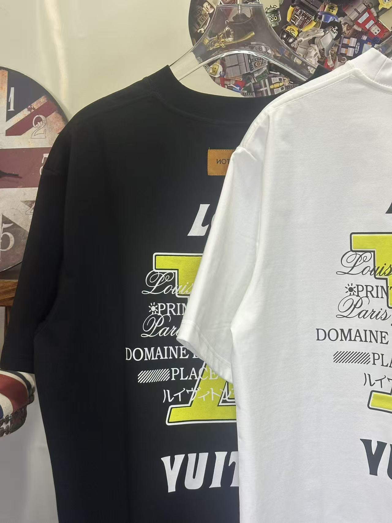 LOUIS VUITTON L26717 Short Sleeve T-Shirt Style 2