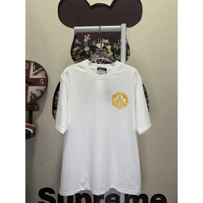 LOUIS VUITTON L26718 Short Sleeve T-Shirt Style 2 01
