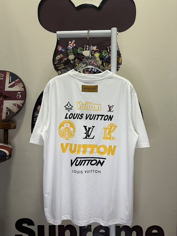 LOUIS VUITTON L26718 Short Sleeve T-Shirt Style 2