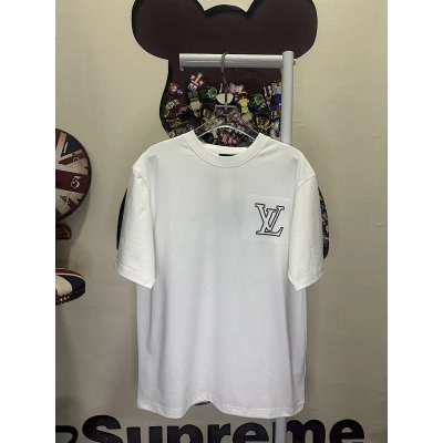 LOUIS VUITTON L26727 Short Sleeve T-Shirt Style 1 01