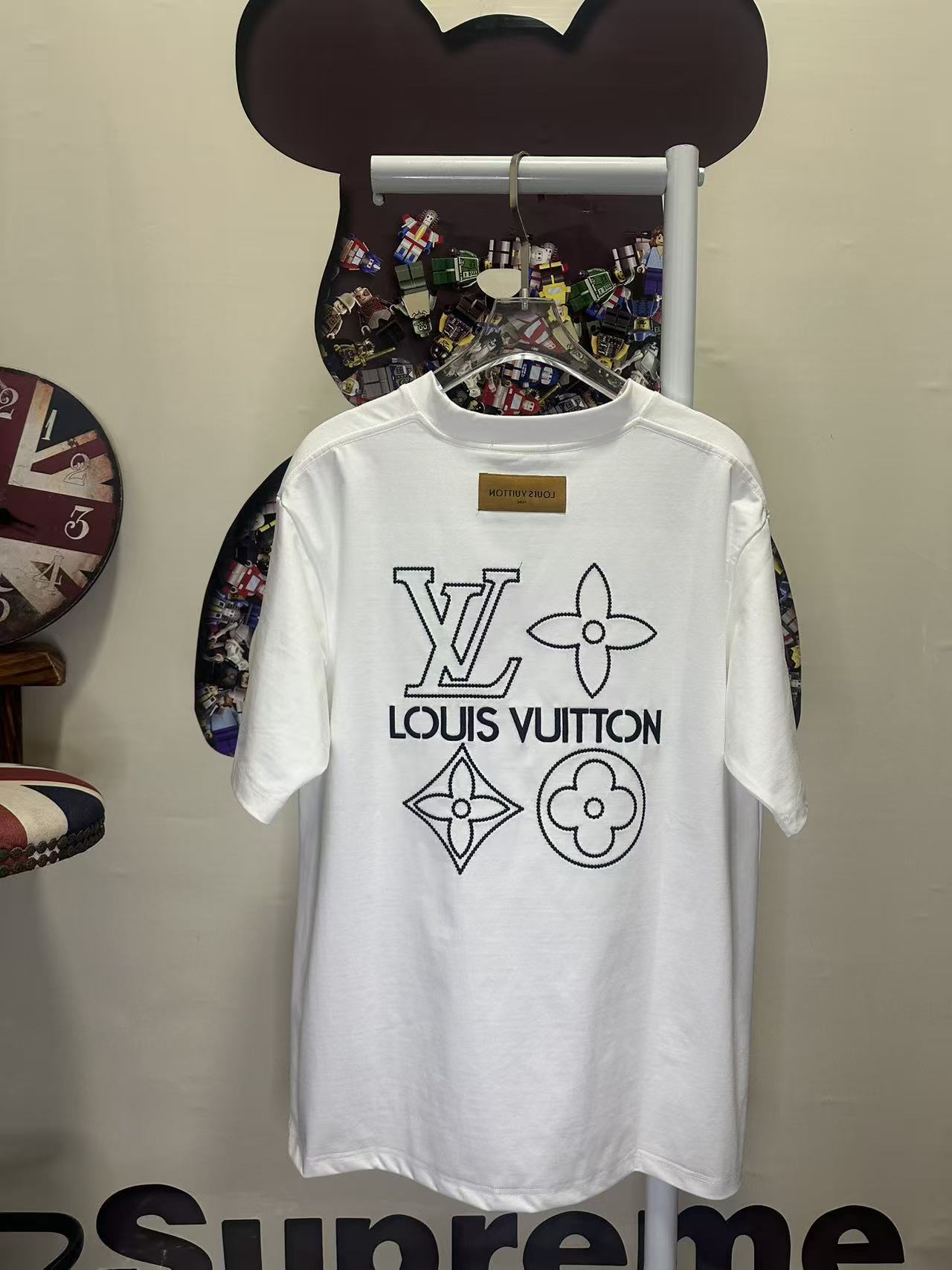 LOUIS VUITTON L26727 Short Sleeve T-Shirt Style 1