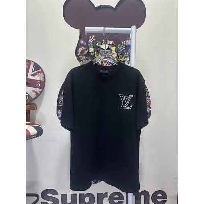 LOUIS VUITTON L26727 Short Sleeve T-Shirt Style 2 01