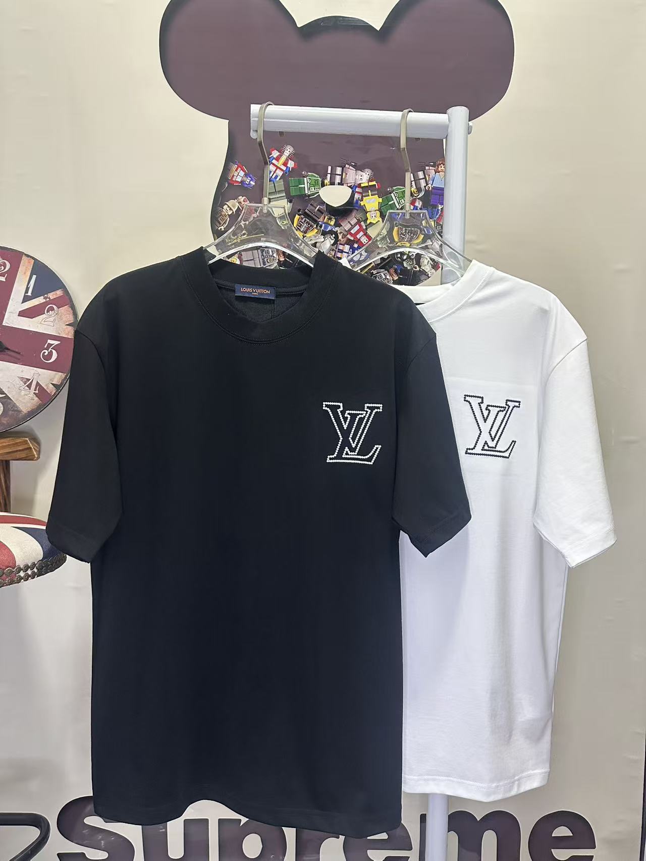 LOUIS VUITTON L26727 Short Sleeve T-Shirt Style 2