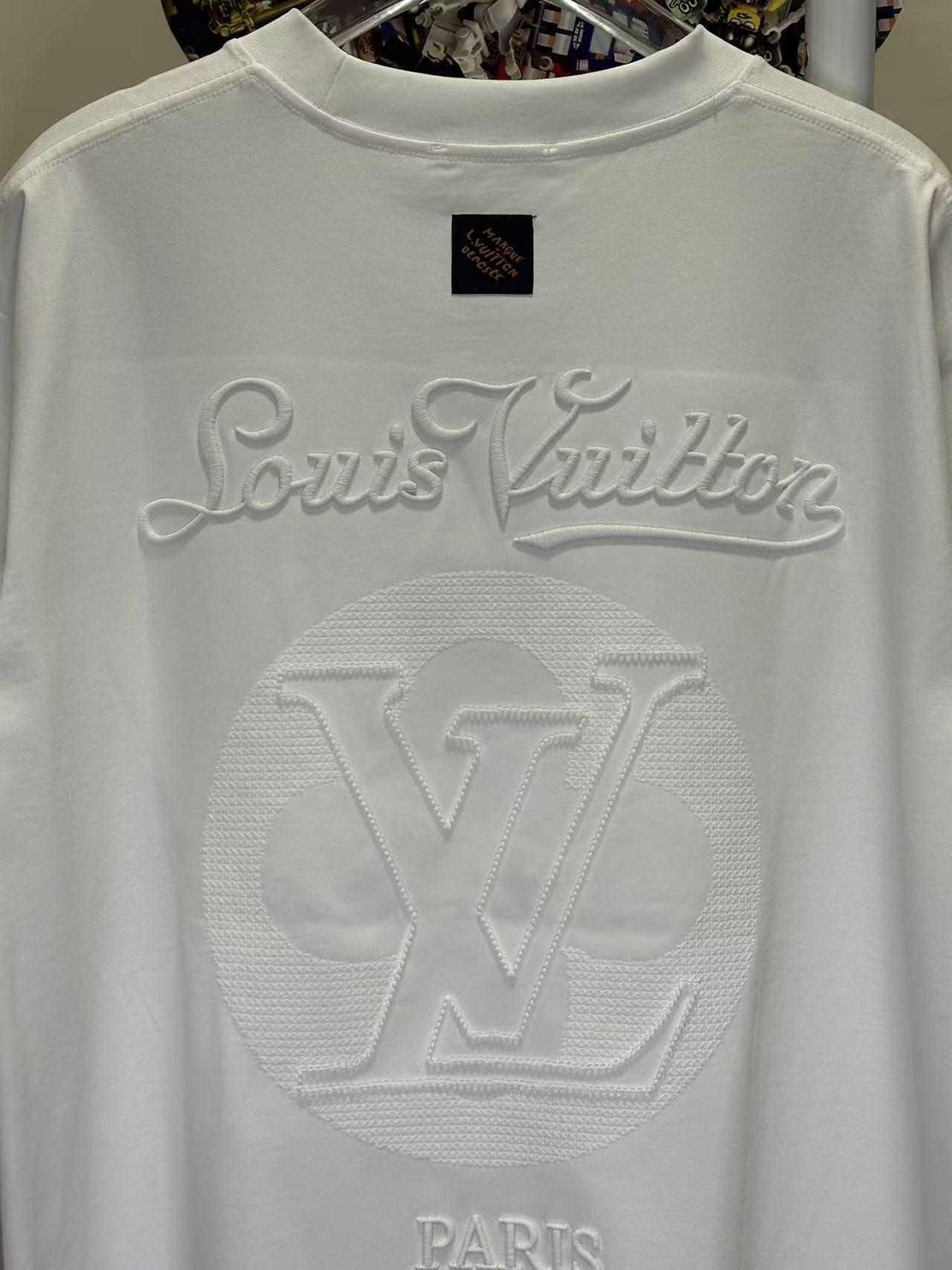 LOUIS VUITTON L26728 Short Sleeve T-Shirt Style 1