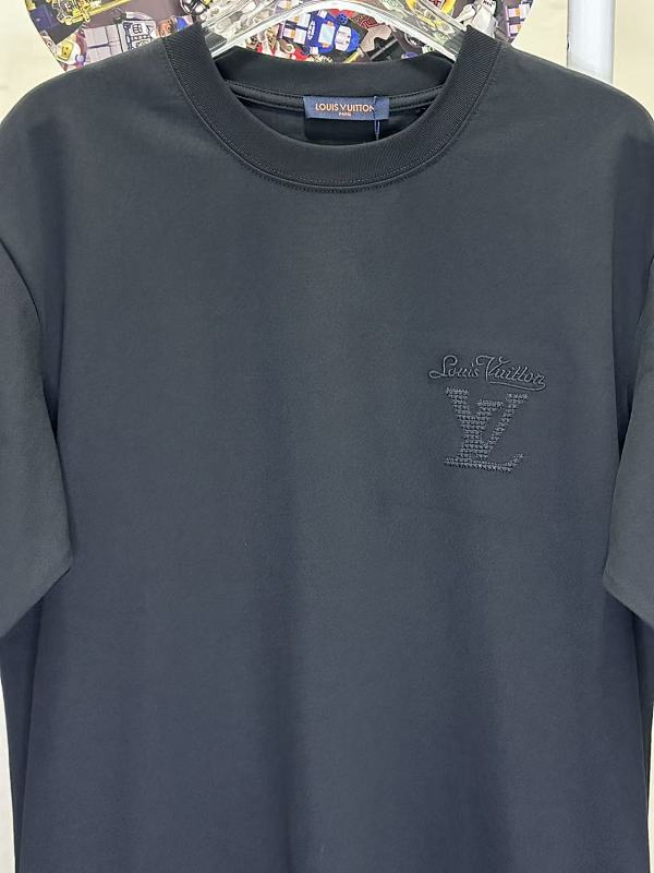 LOUIS VUITTON L26728 Short Sleeve T-Shirt Style 2