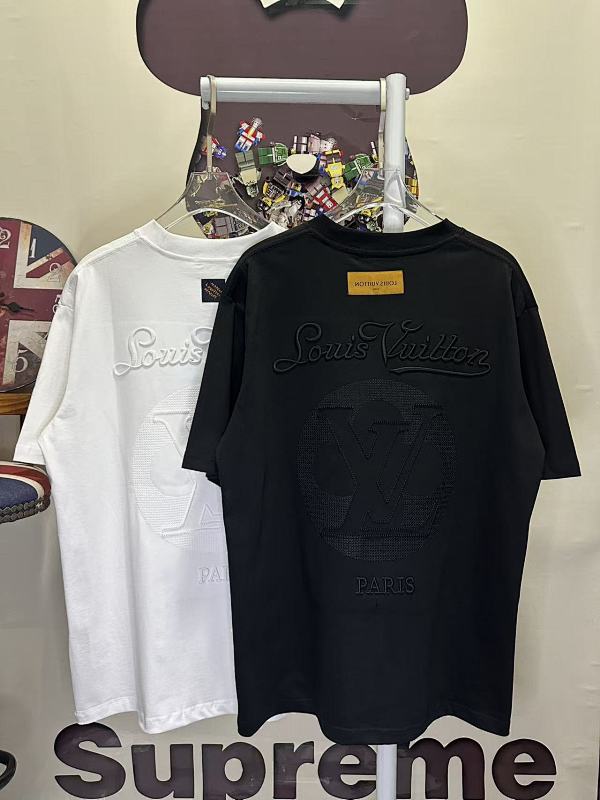 LOUIS VUITTON L26728 Short Sleeve T-Shirt Style 2