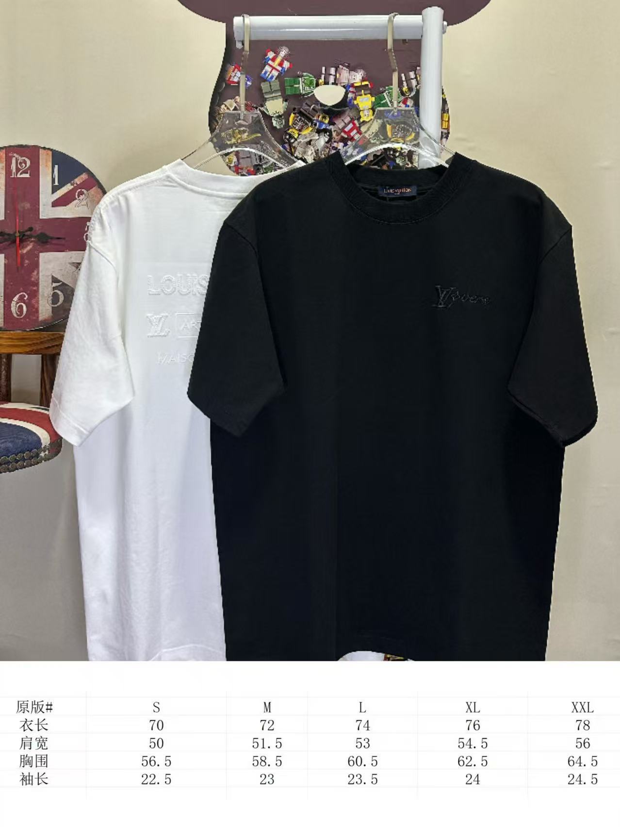 LOUIS VUITTON L26757 Short Sleeve T-Shirt Style 1