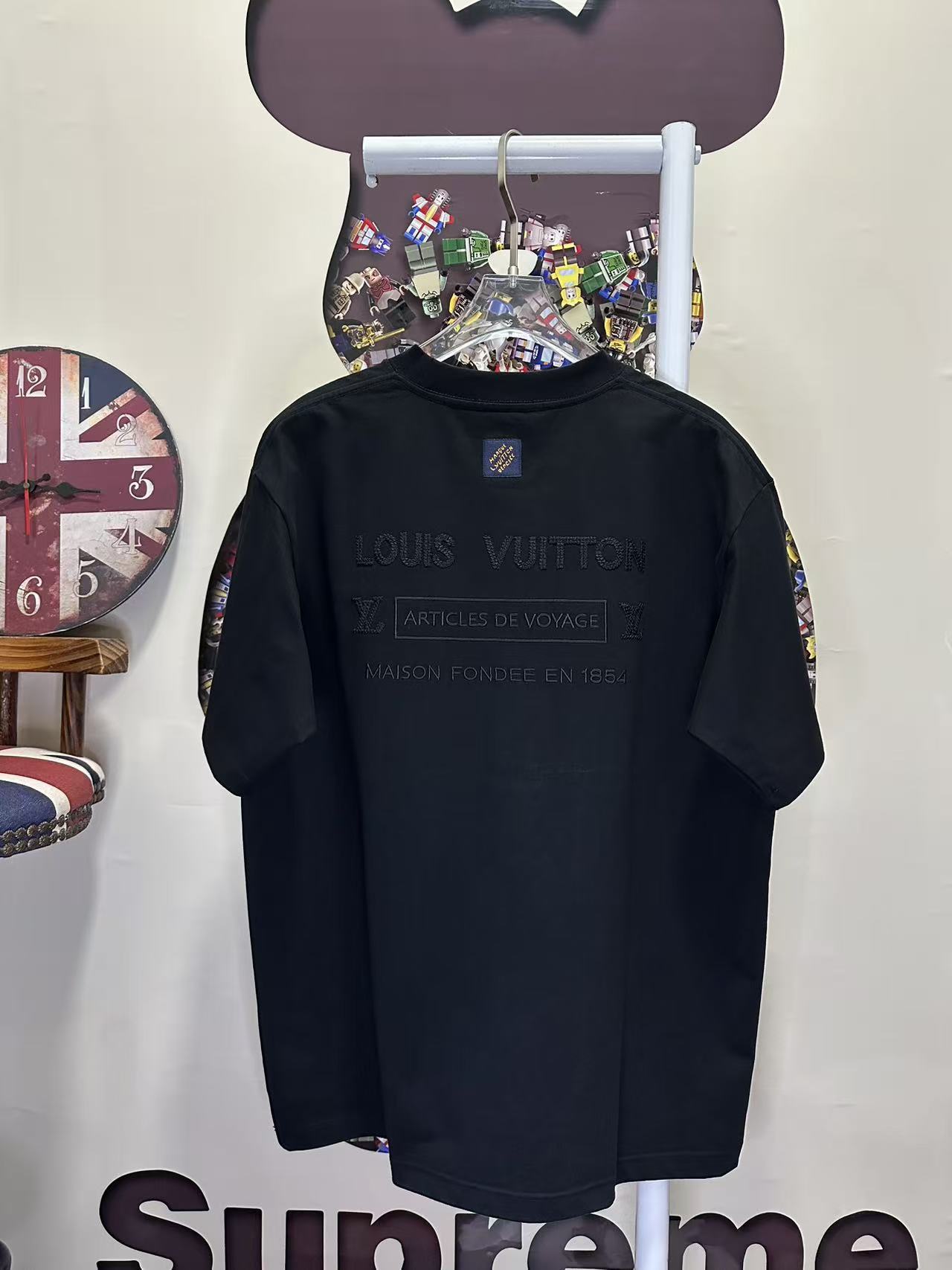 LOUIS VUITTON L26757 Short Sleeve T-Shirt Style 1