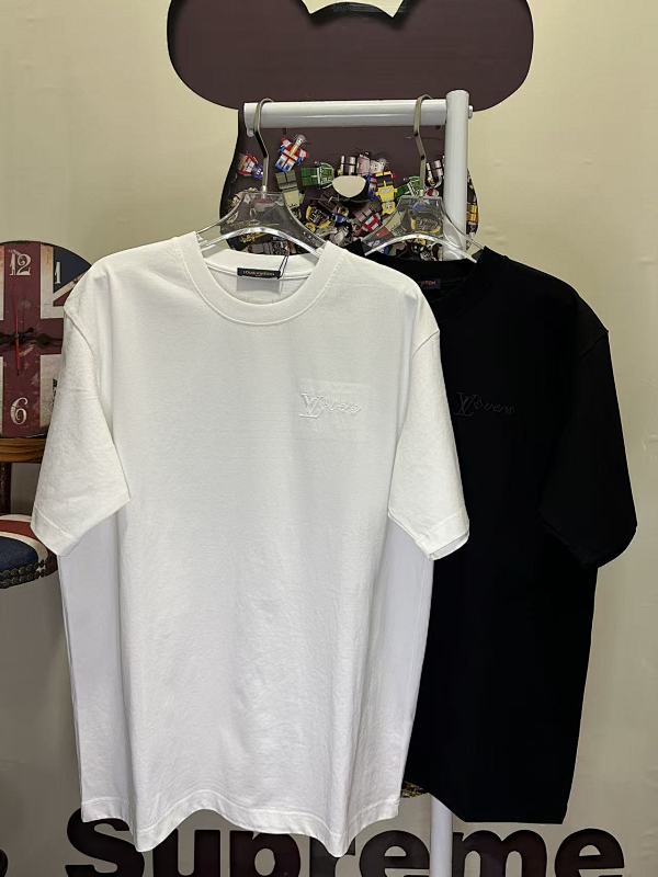 LOUIS VUITTON L26757 Short Sleeve T-Shirt Style 2