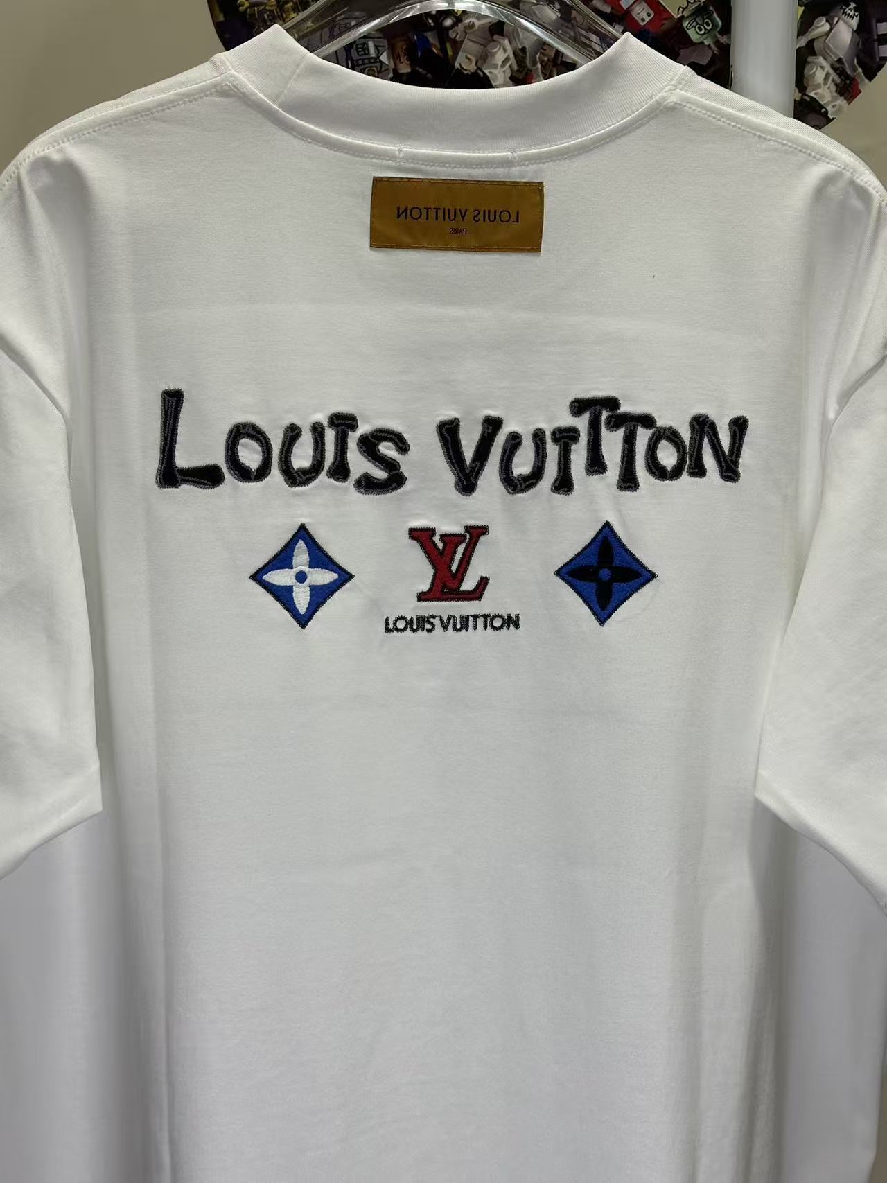 LOUIS VUITTON L26767 Short Sleeve T-Shirt Style 1