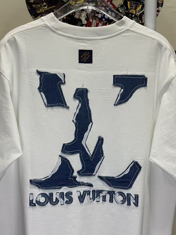 LOUIS VUITTON L26770 Short Sleeve T-Shirt Style 1