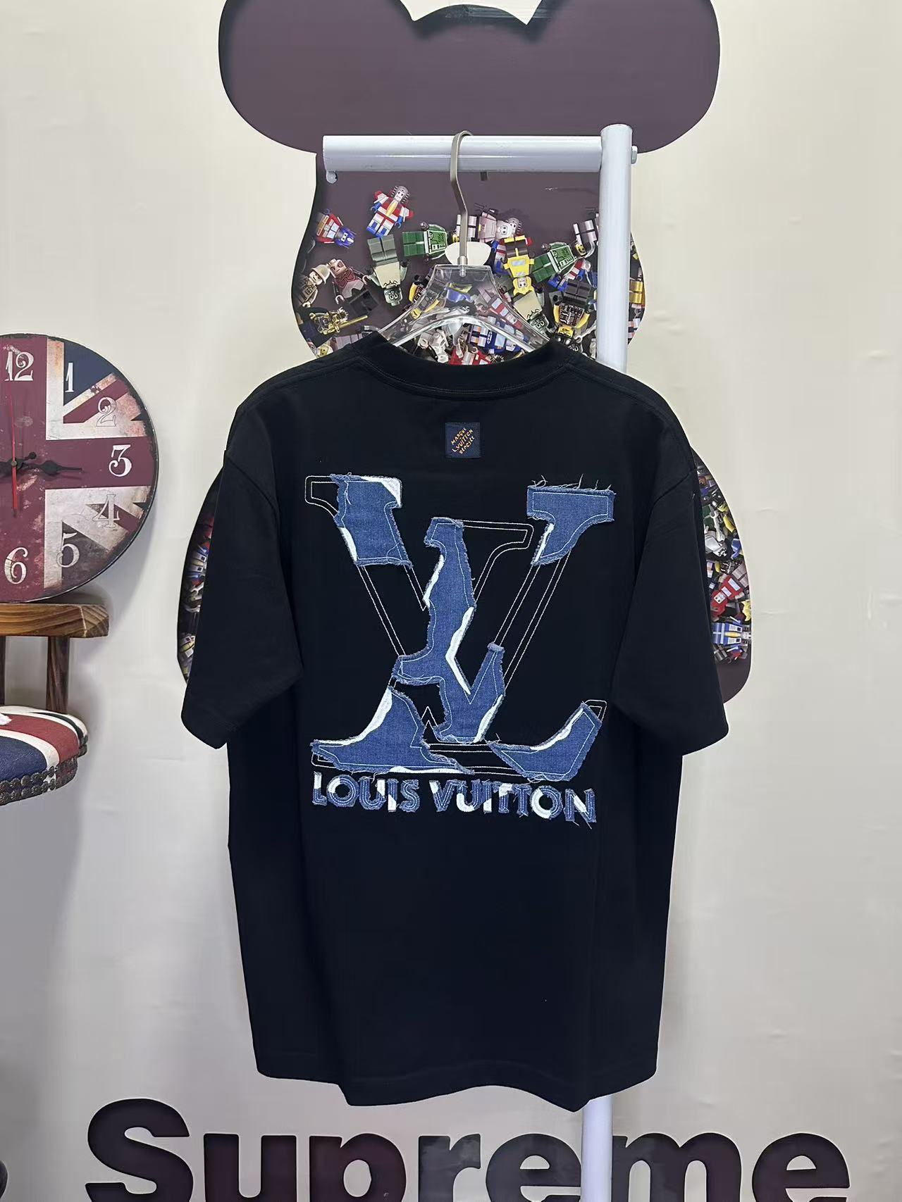 LOUIS VUITTON L26770 Short Sleeve T-Shirt Style 2