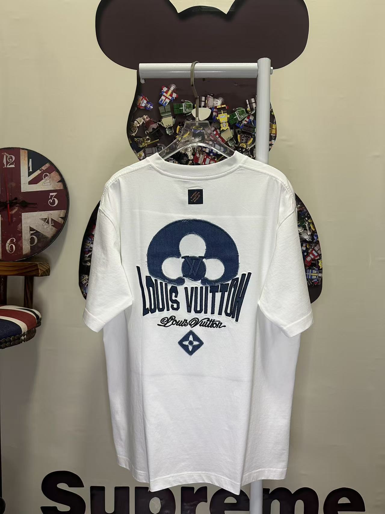 LOUIS VUITTON L26771 Short Sleeve T-Shirt Style 1