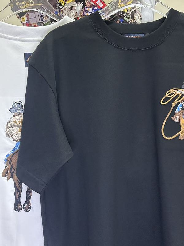 LOUIS VUITTON L26773 Short Sleeve T-Shirt Style 2