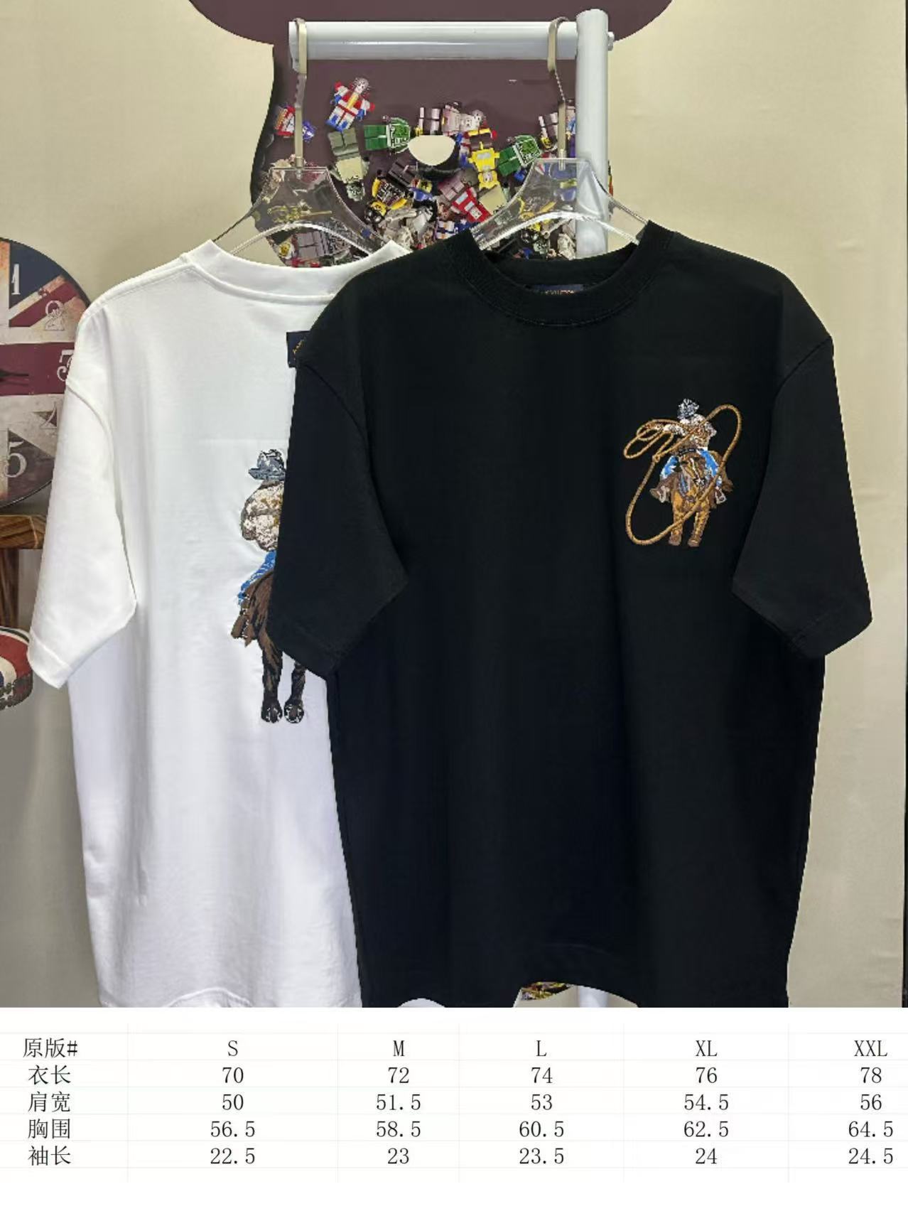 LOUIS VUITTON L26773 Short Sleeve T-Shirt Style 2