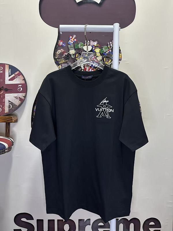 LOUIS VUITTON L26777 Short Sleeve T-Shirt Style 1