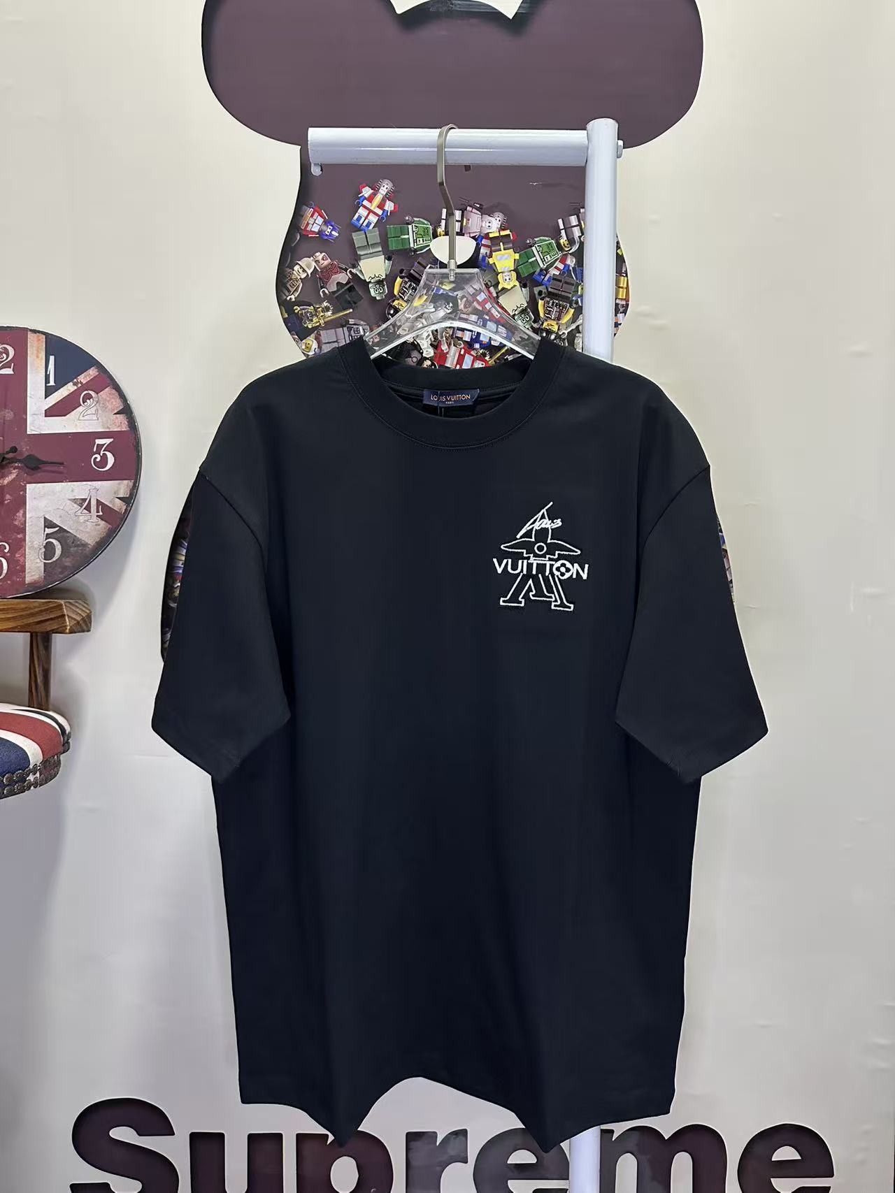 LOUIS VUITTON L26777 Short Sleeve T-Shirt Style 1