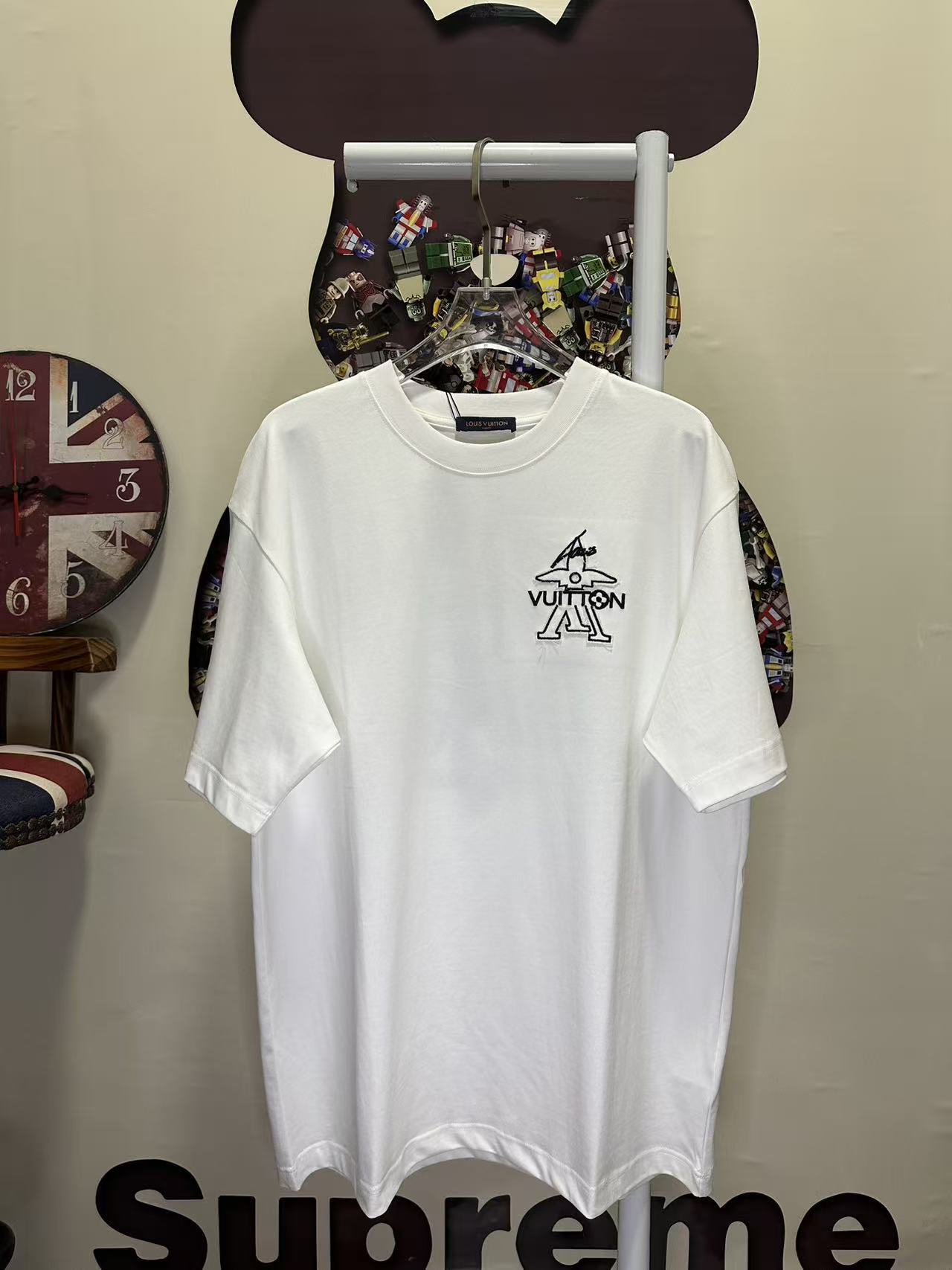 LOUIS VUITTON L26777 Short Sleeve T-Shirt Style 2