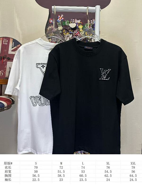 LOUIS VUITTON L26806 Short Sleeve T-Shirt Style 1
