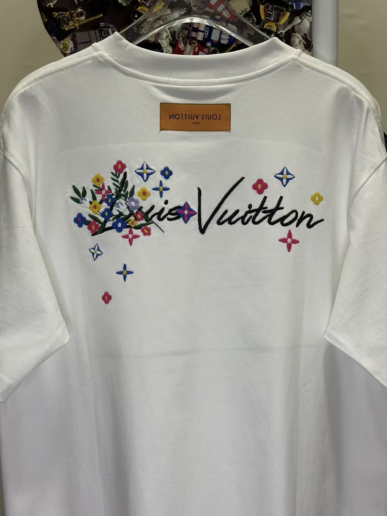 LOUIS VUITTON L26816 Short Sleeve T-Shirt Style 1