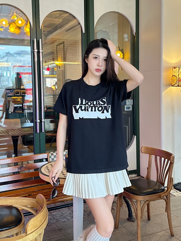 LOUIS VUITTON Letter Black Red Short Sleeve T-Shirt