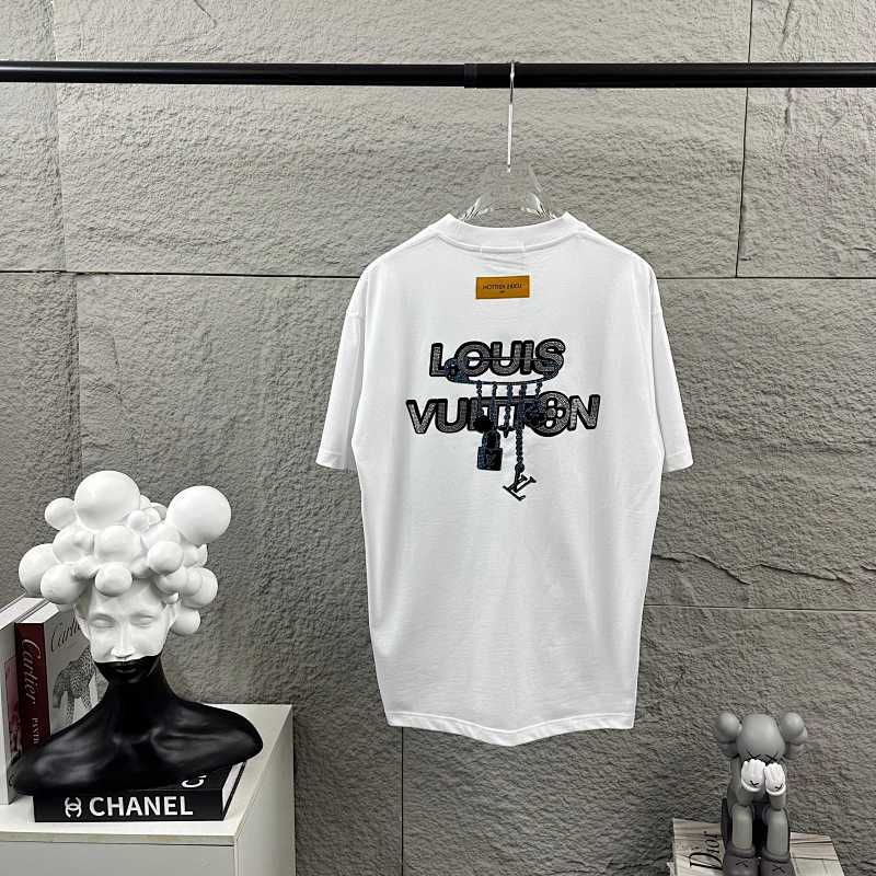 LOUIS VUITTON Letter Black Short Sleeve T-Shirt