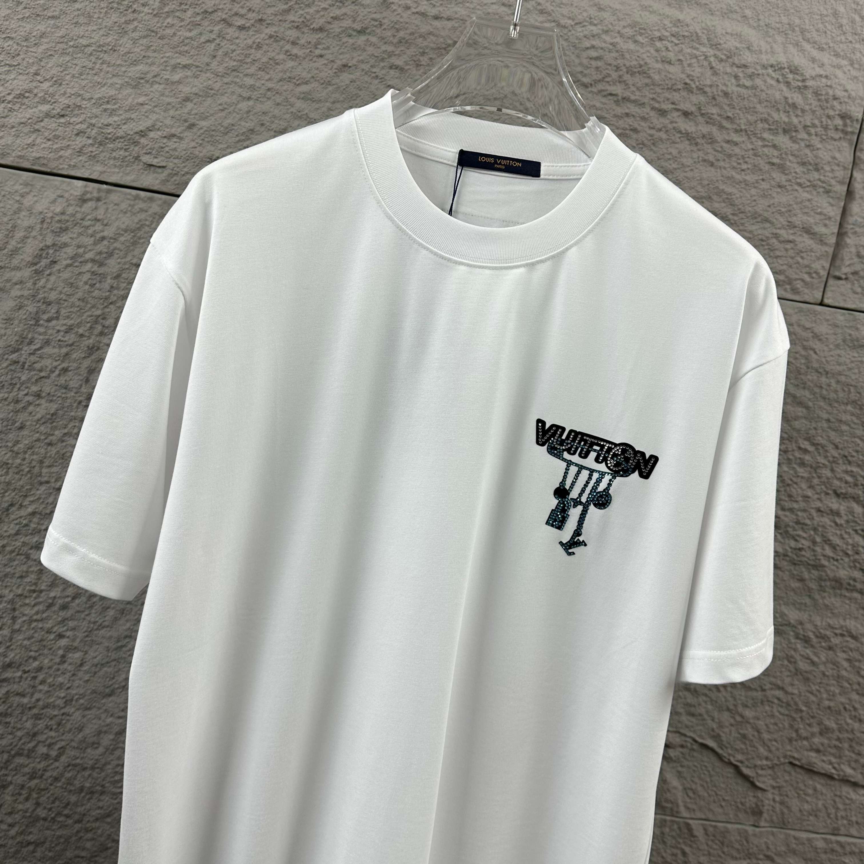 LOUIS VUITTON Letter Black Short Sleeve T-Shirt