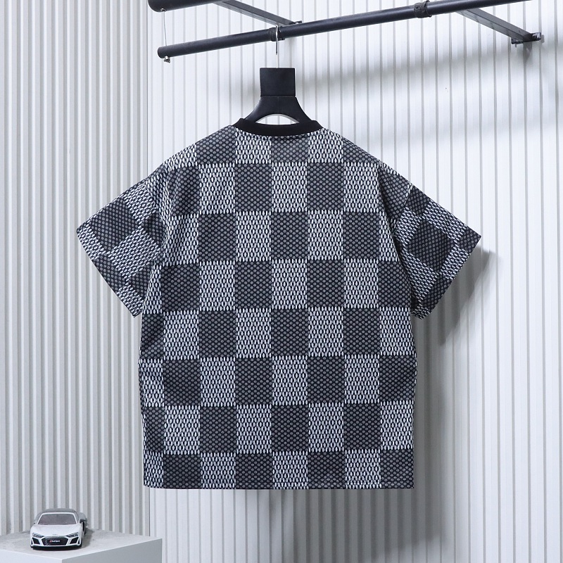 LOUIS VUITTON Letter Checkerboard Logo Black Short Sleeve T-Shirt