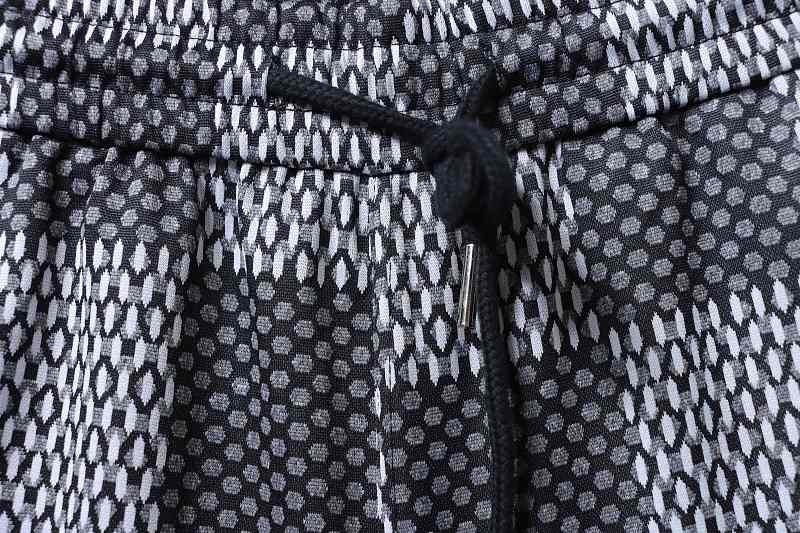 LOUIS VUITTON Letter Checkerboard Logo Black Shorts