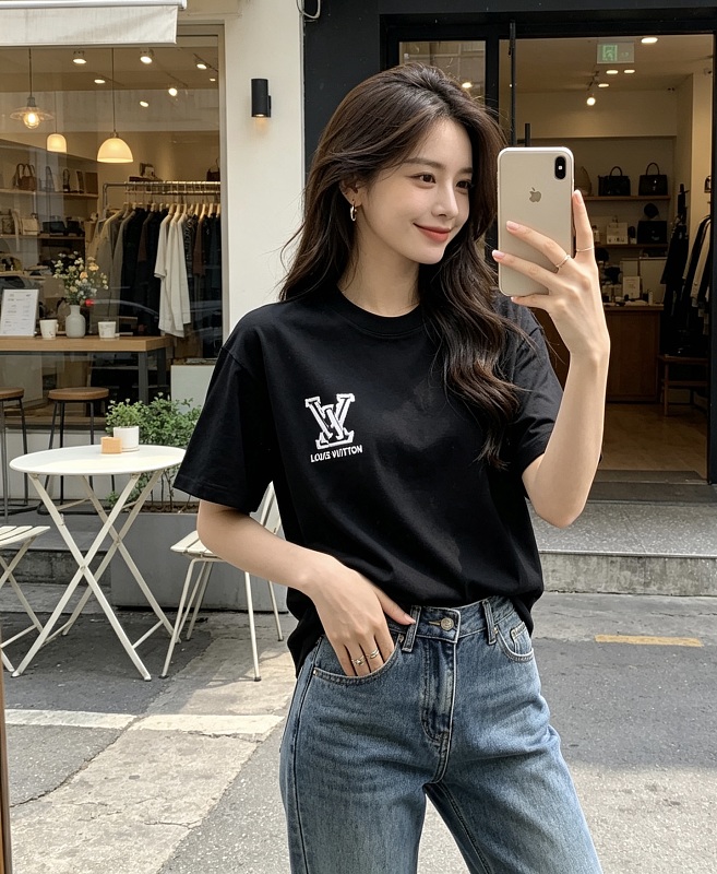 LOUIS VUITTON Letter Embroidery Logo Black White Short Sleeve T-Shirt