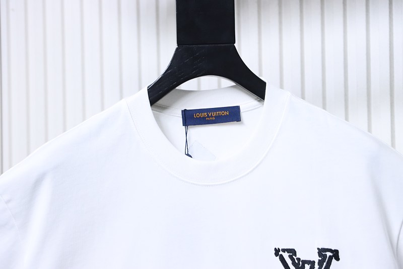 LOUIS VUITTON Letter Embroidery Logo Short Sleeve T-Shirt Style 1