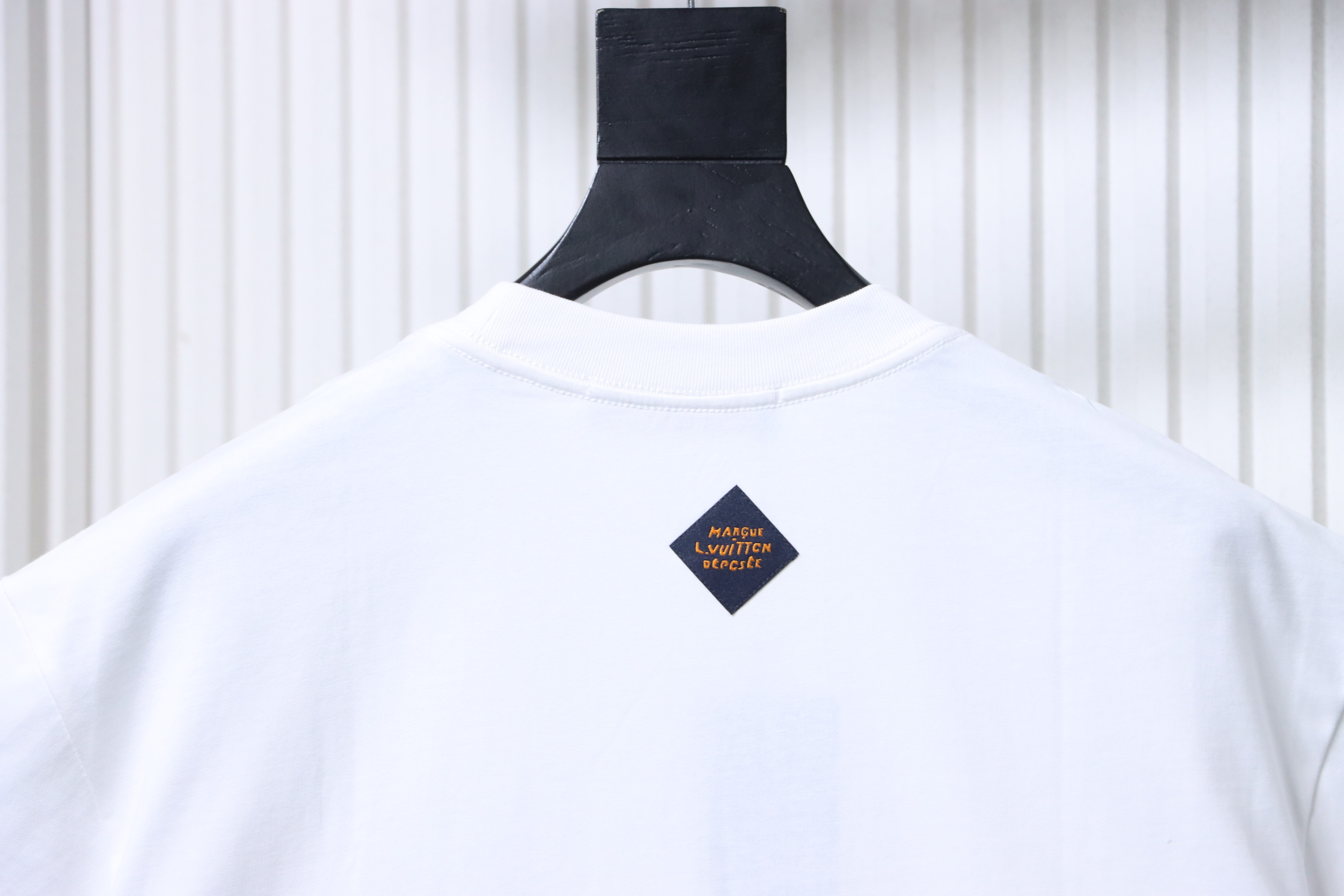 LOUIS VUITTON Letter Embroidery Logo Short Sleeve T-Shirt Style 1