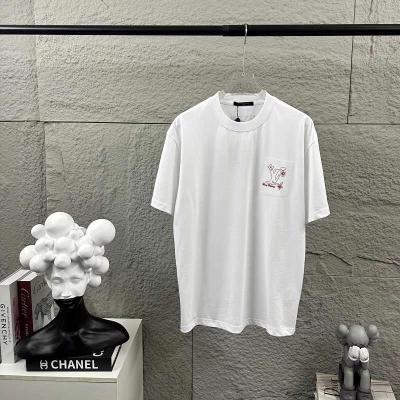 LOUIS VUITTON Letter Embroidery Print Black Short Sleeve T-Shirt 01