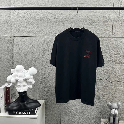 LOUIS VUITTON Letter Embroidery Print White Short Sleeve T-Shirt 02