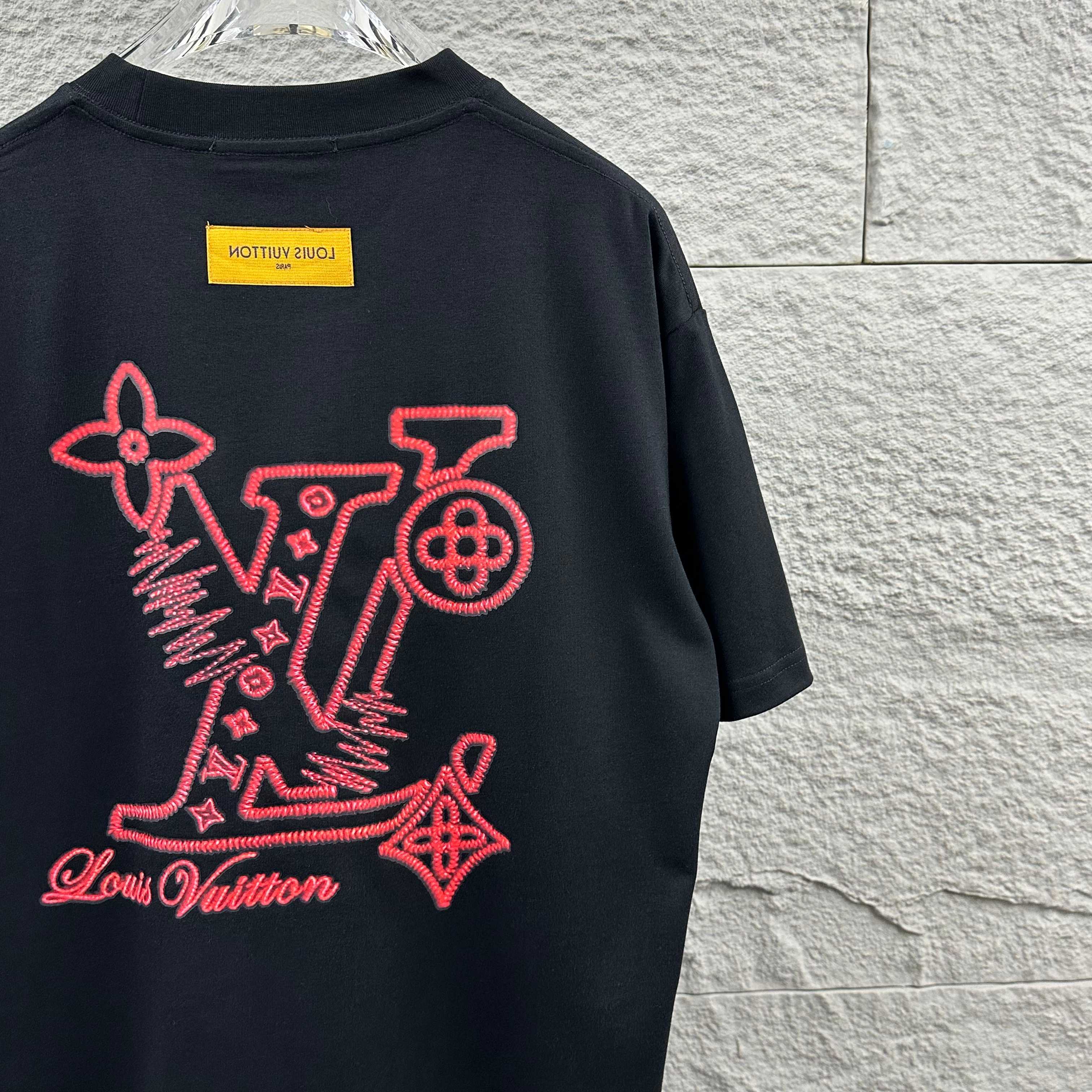 LOUIS VUITTON Letter Embroidery Print White Short Sleeve T-Shirt