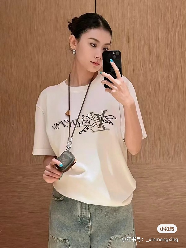 LOUIS VUITTON Letter Embroidery Short Sleeve T-Shirt