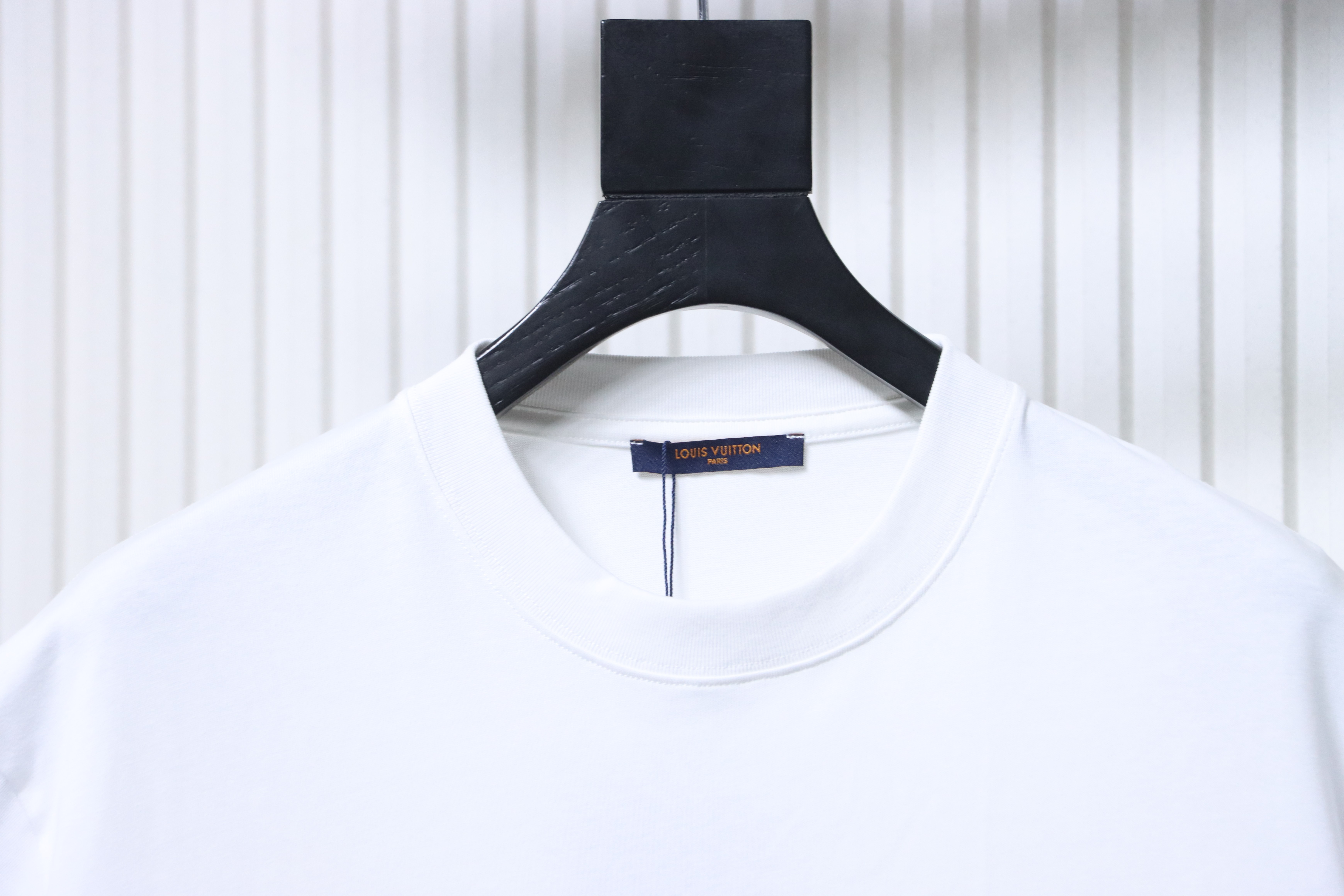LOUIS VUITTON Letter Graffiti Hand-Drawn White Short Sleeve T-Shirt