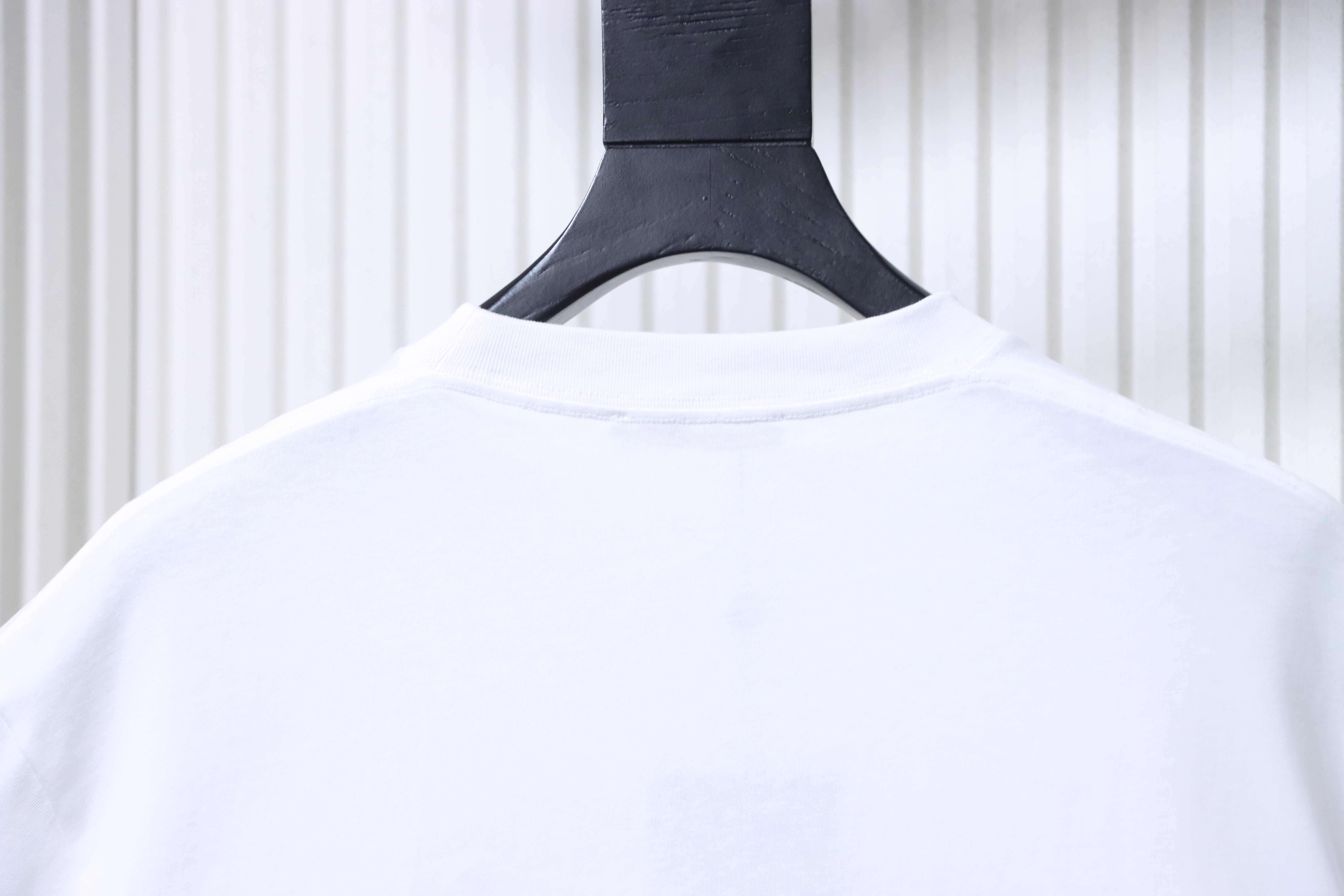 LOUIS VUITTON Letter Graffiti Hand-Drawn White Short Sleeve T-Shirt