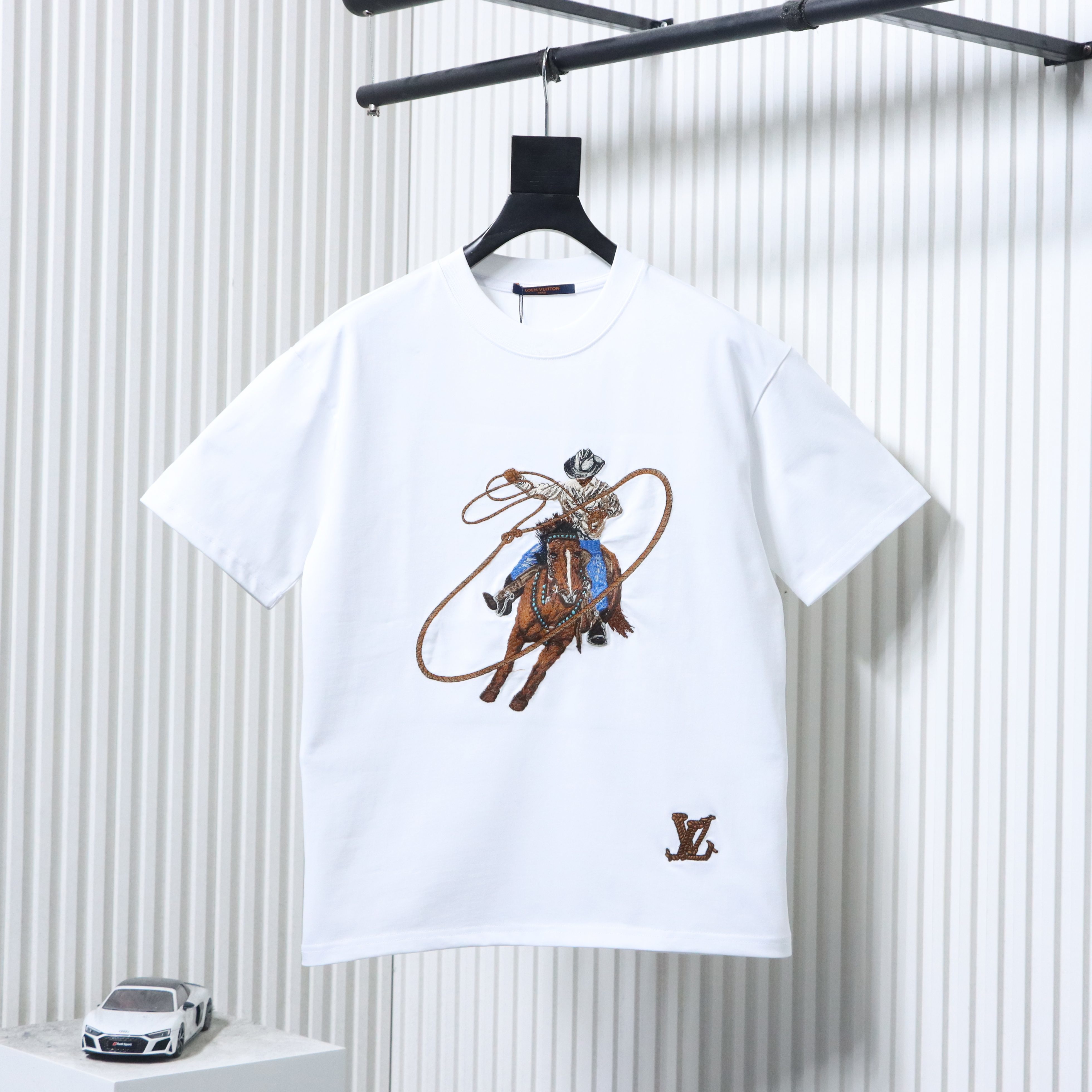 LOUIS VUITTON Letter Hem Embroidery Denim Short Sleeve T-Shirt