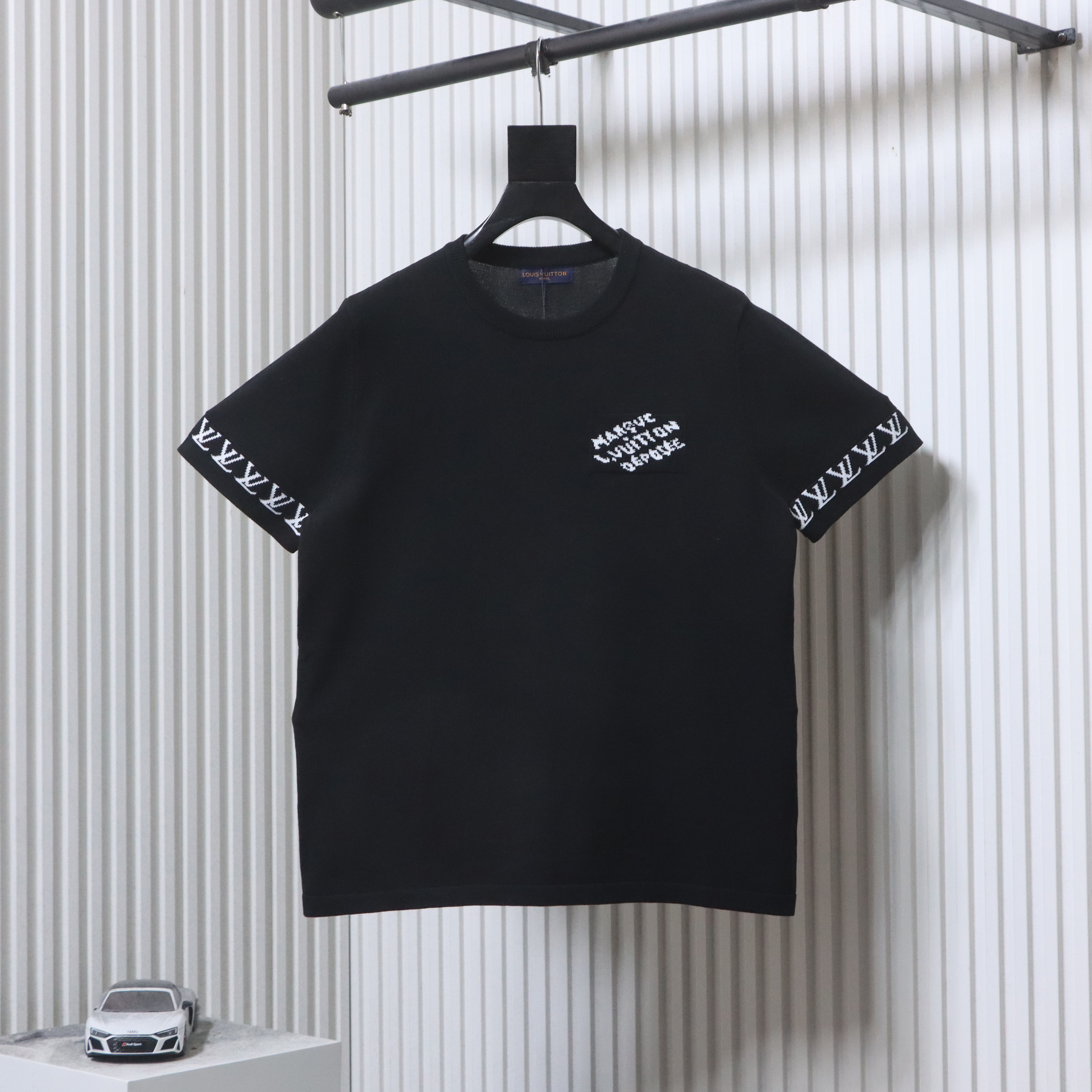 LOUIS VUITTON Letter Logo Short Sleeve T-Shirt