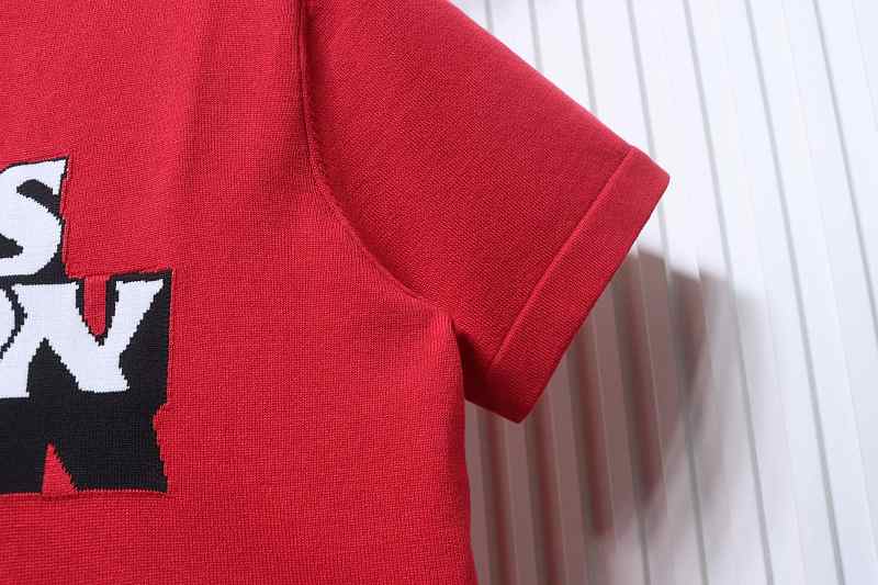 LOUIS VUITTON Letter Short Sleeve T-Shirt Style 2