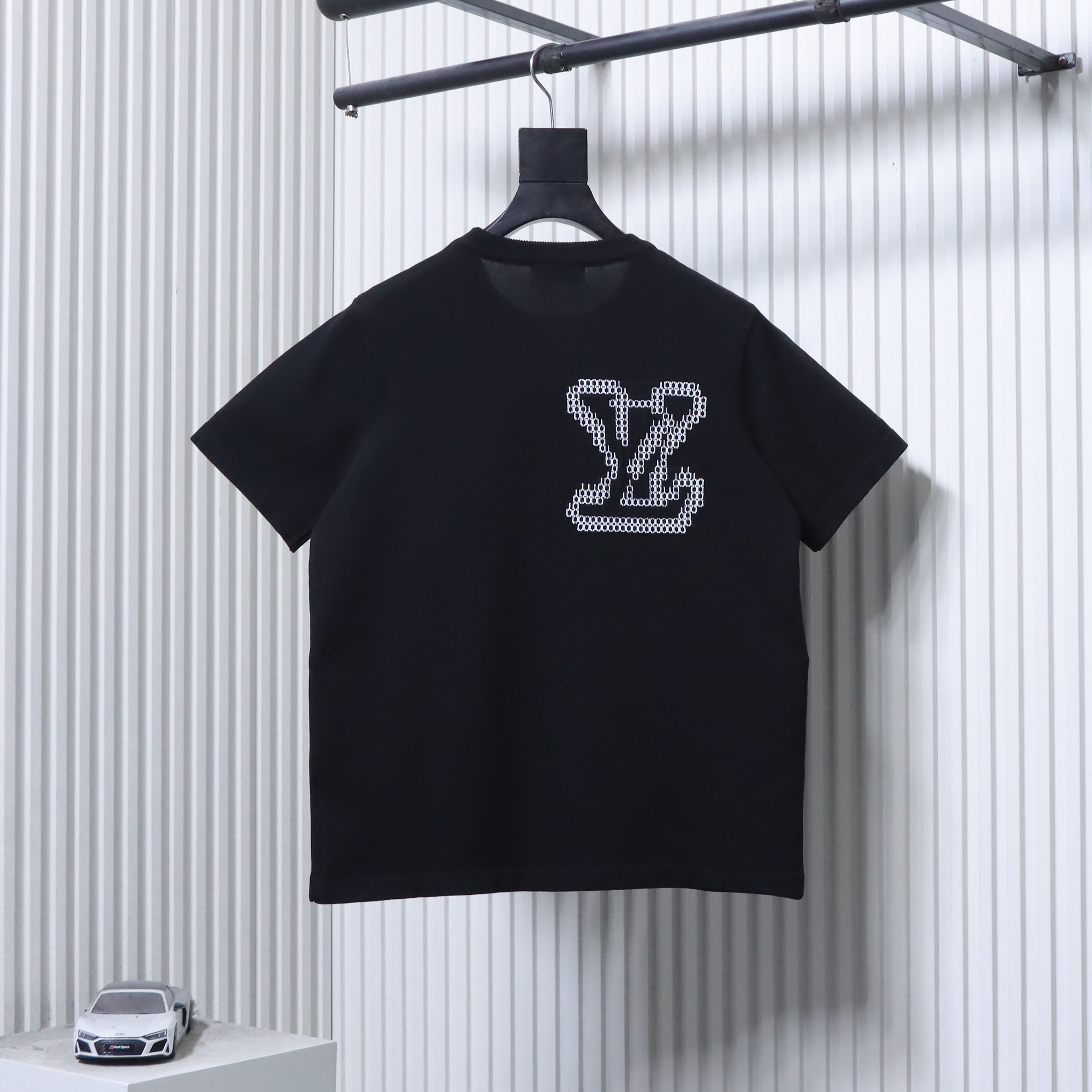 LOUIS VUITTON Logo Black Short Sleeve T-Shirt