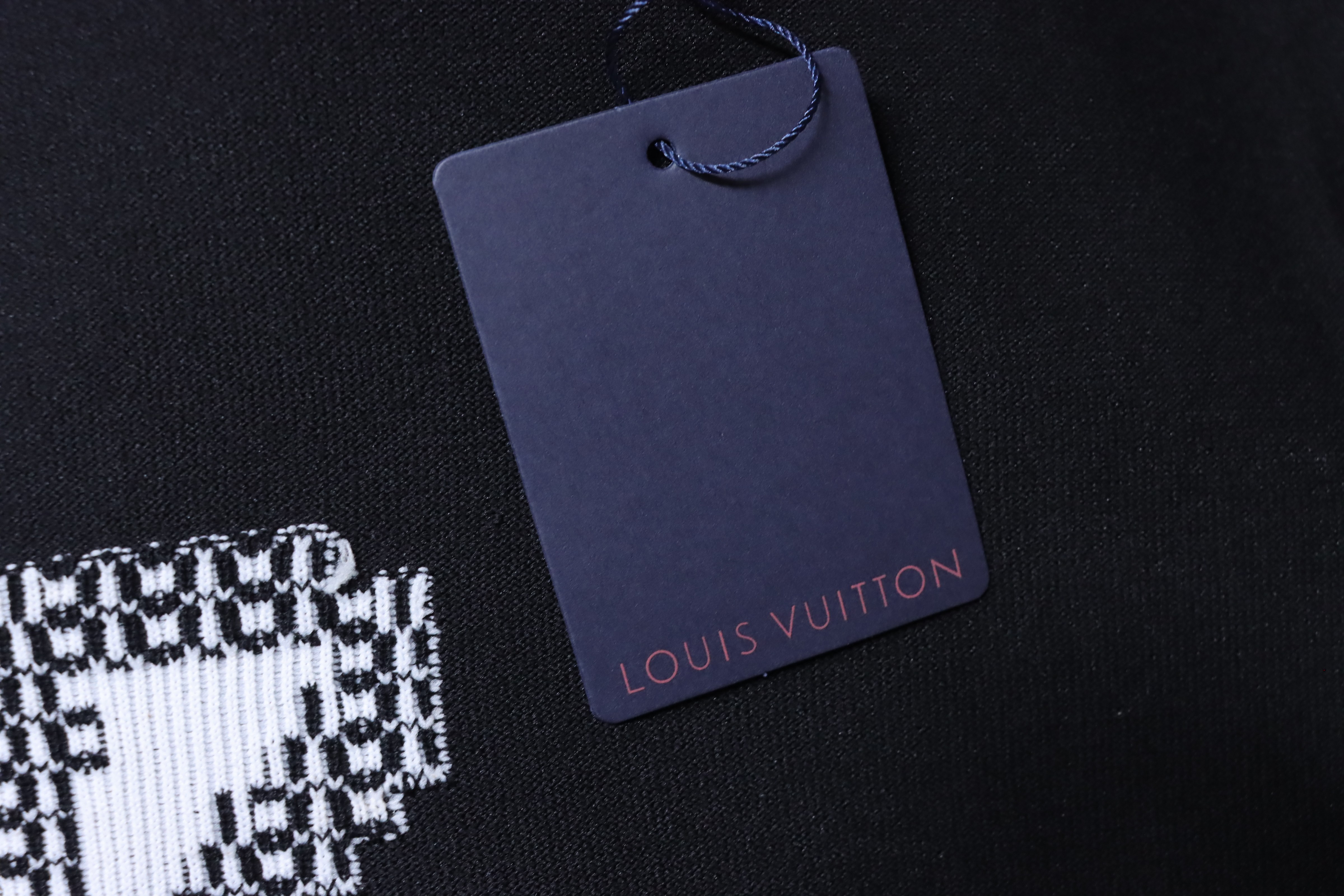 LOUIS VUITTON Logo Black Short Sleeve T-Shirt
